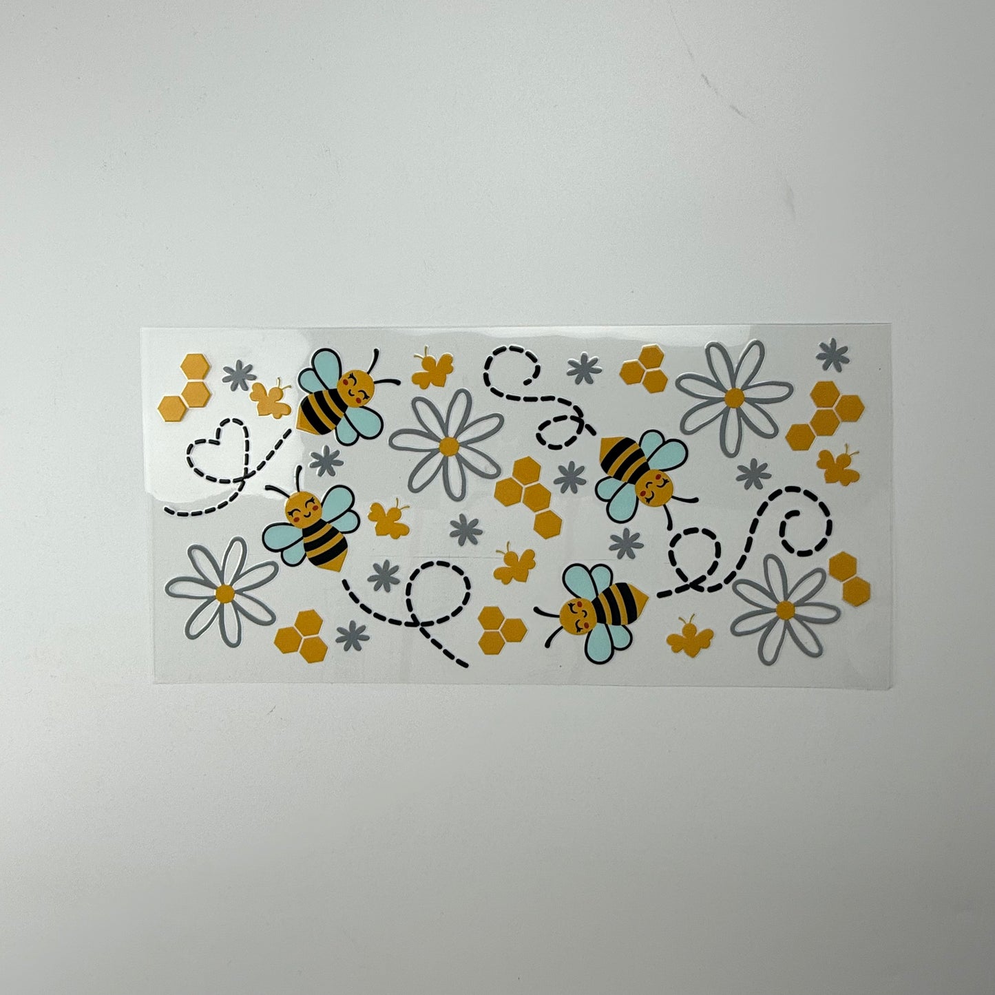 Bee and Daisy Pattern