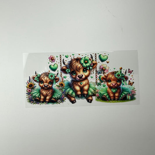 Calf's Swinging Green Tutus